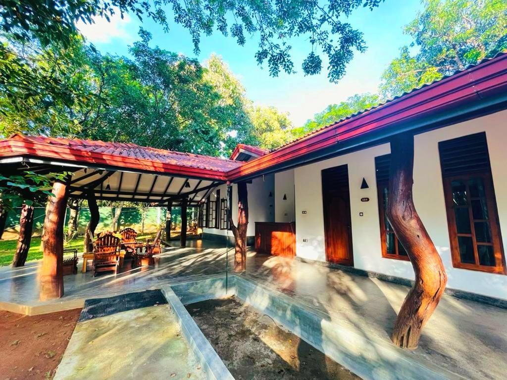Kingfisher Resort Sigiriya Luaran gambar